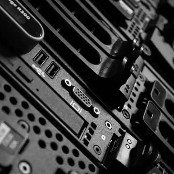 La iniciativa disidente en torno a WordPress, FAIR, se desactiva y es adoptada por TYPO3